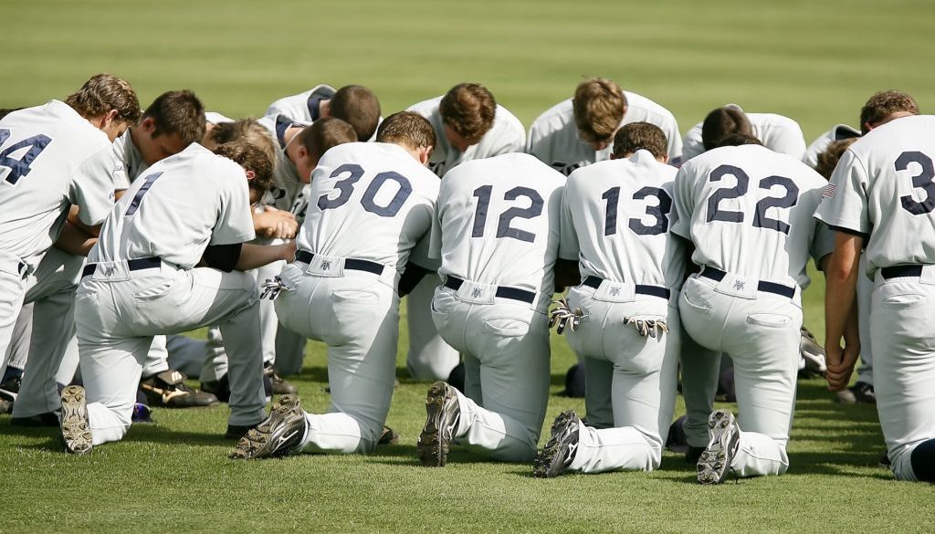 baseball-team-1529412_1920