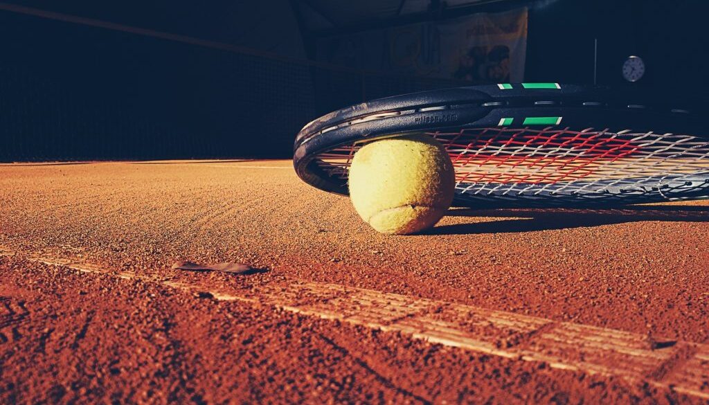 tennis-923659_1920